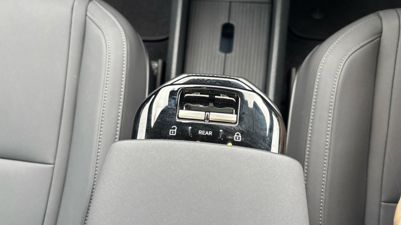 Volvo EX30 315kW Twin Motor Performance Ultra 69kWh 5dr Auto Electric Estate